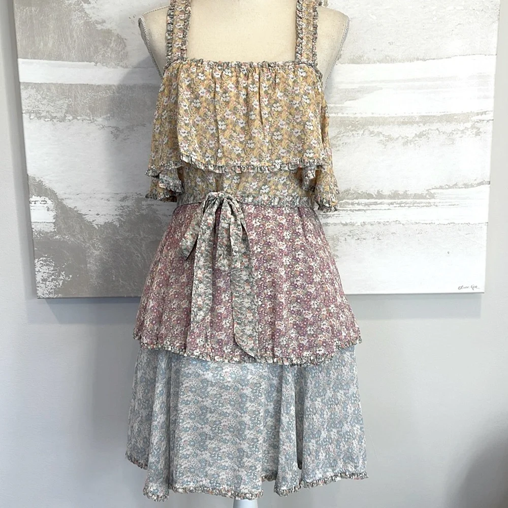 Storia Layered Ruffle Floral Dress - Picture 2 of 8